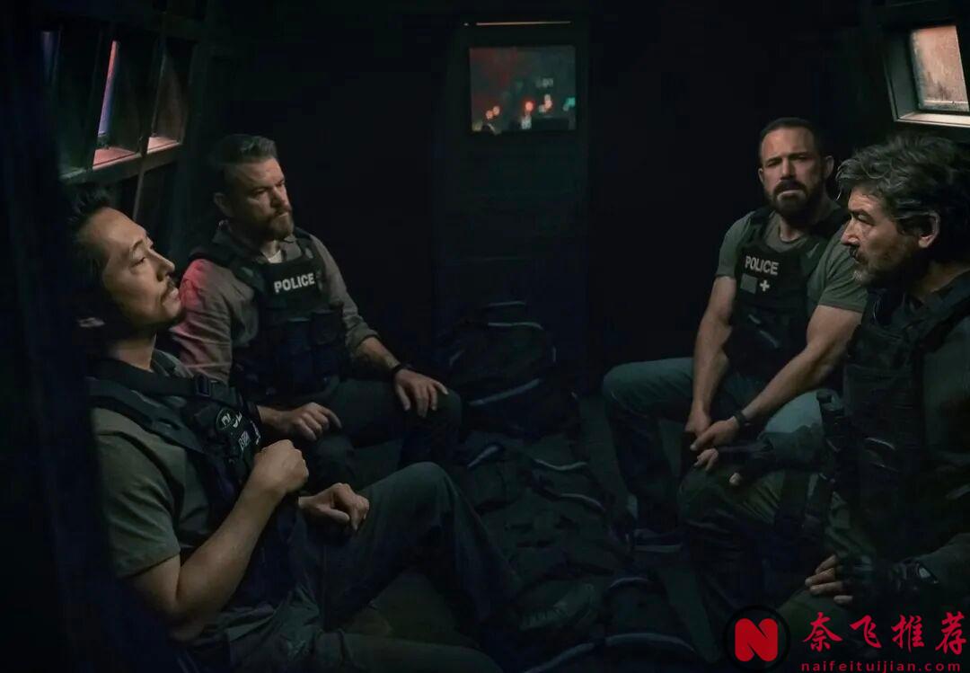 不愧是Netflix，這部R級佳作《全信沒收/安息》剛上線就在外網掀起熱潮