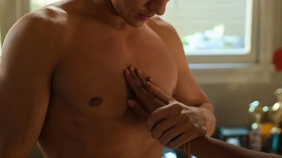 Netflix这部尺度和笑点完美结合的高分佳剧《好想做一次/我从来没有》，重点解决“第一次”的大事！