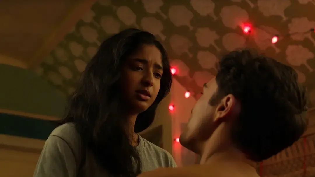 Netflix这部尺度和笑点完美结合的高分佳剧《好想做一次/我从来没有》，重点解决“第一次”的大事！