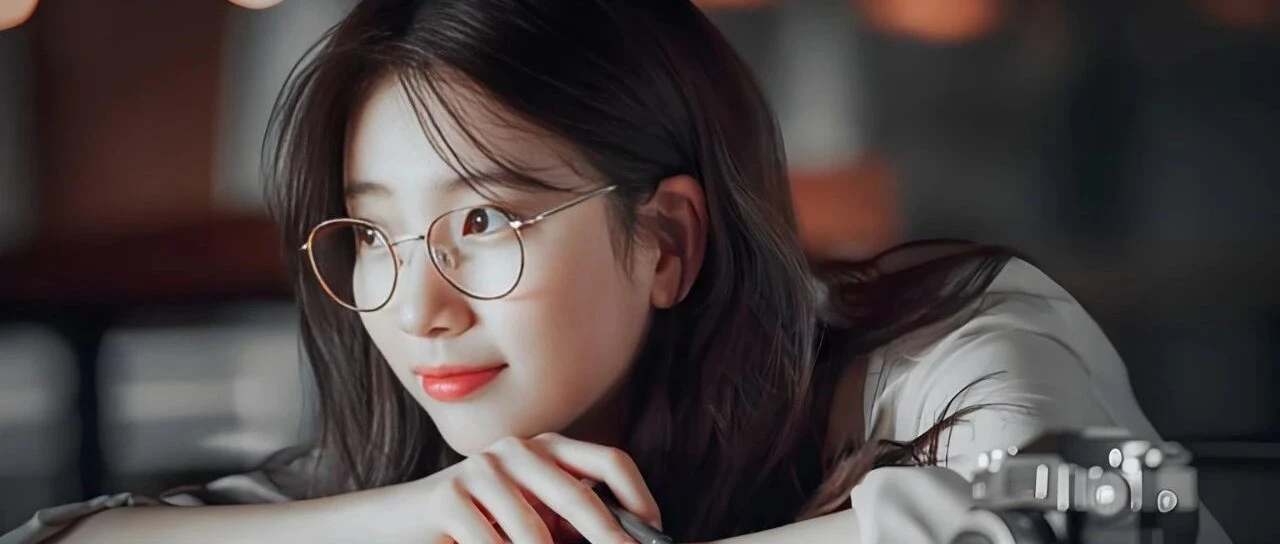 裴秀智和 IU：同一部《Dream High》出发，一个两年拿完新人奖，一个等了十四年