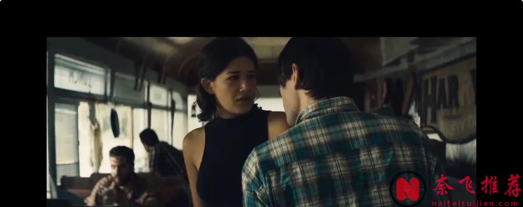 這部重口味電影《人肉農場》看得讓人絕望，女人用來產奶，男人直接端上餐桌，