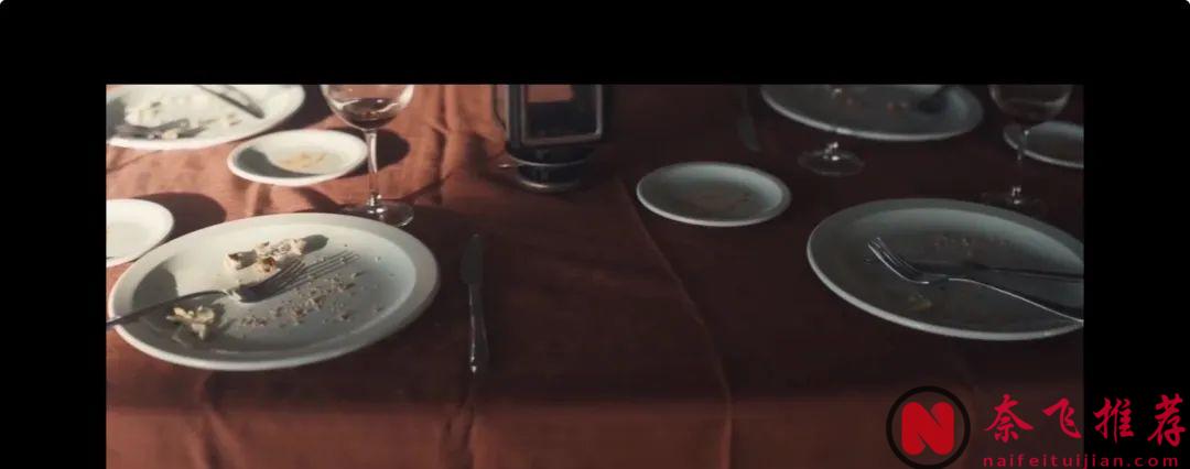 這部重口味電影《人肉農場》看得讓人絕望，女人用來產奶，男人直接端上餐桌，