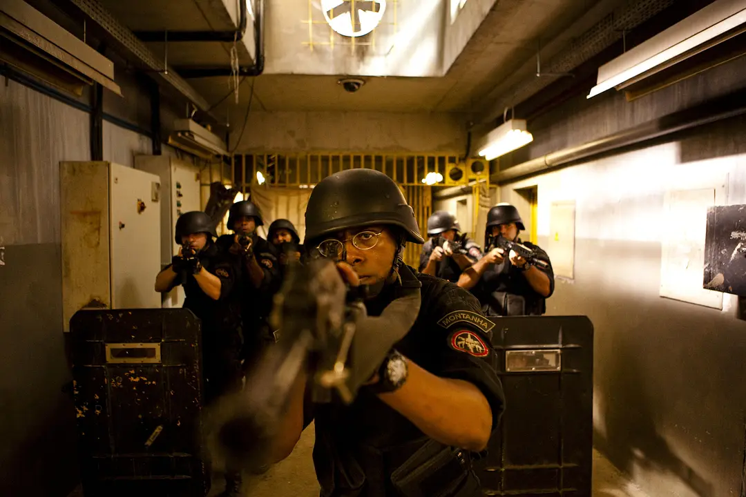 5部实战级别的枪战电影，每一部都很激烈真实！主角枪枪毙命！