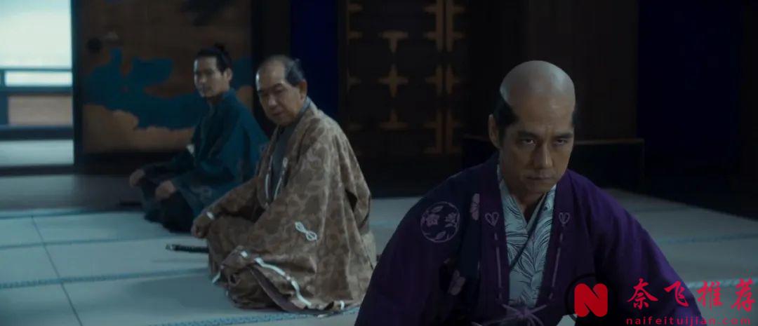 基情三角恋？这部北野武导演的全员男性大尺度新片《首/首级(港) 》，真的癫！