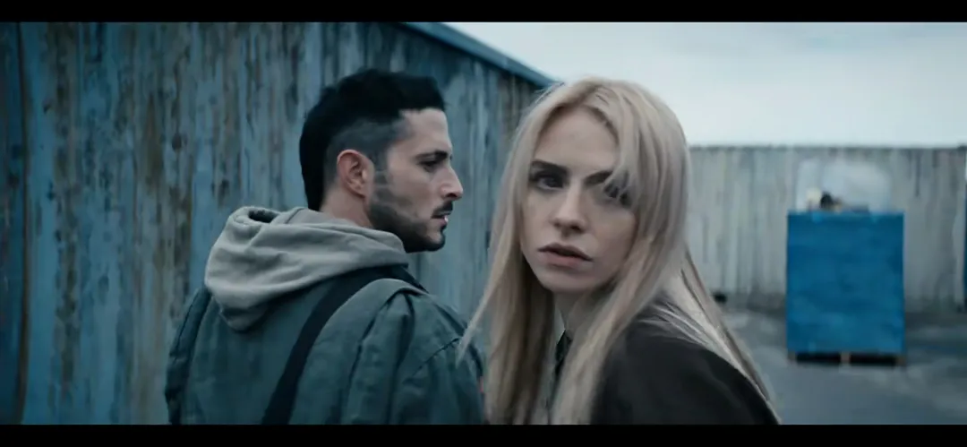 可惜了9.3分！看完8集预告片，黑袍正片还得等两年