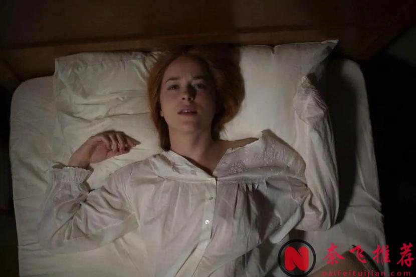 部影史最棒的恐怖片之一《阴风阵阵/窒息》用一场芭蕾舞学院的噩梦，拍出了女性最血腥的权力斗争...