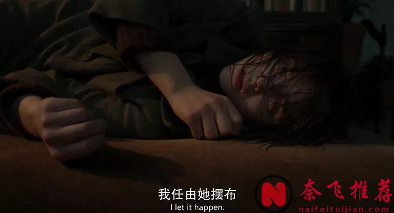 部影史最棒的恐怖片之一《阴风阵阵/窒息》用一场芭蕾舞学院的噩梦，拍出了女性最血腥的权力斗争...