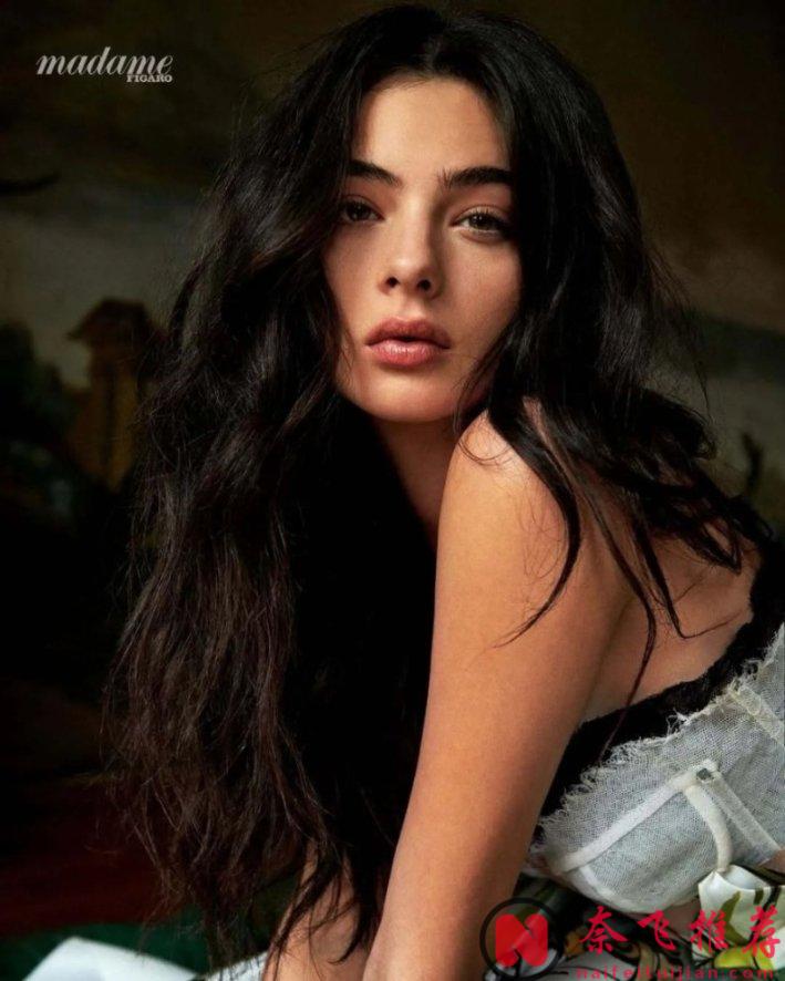 迪士尼公主上映，口碑票房慘敗，Netflix送大家一個“真公主”！