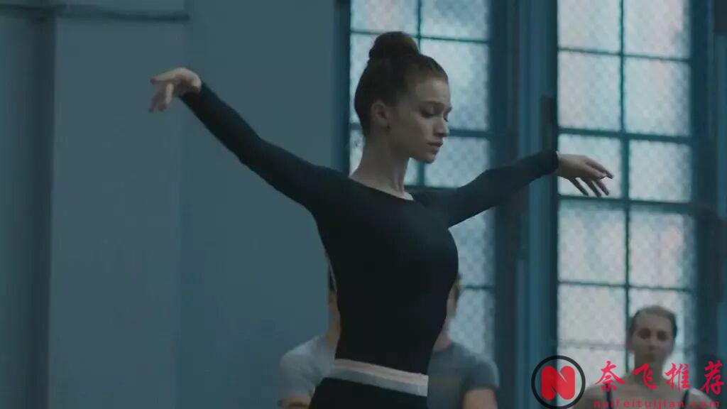 因尺度太大引发争议，Starz这3部「剑走偏锋」的剧集建议收藏