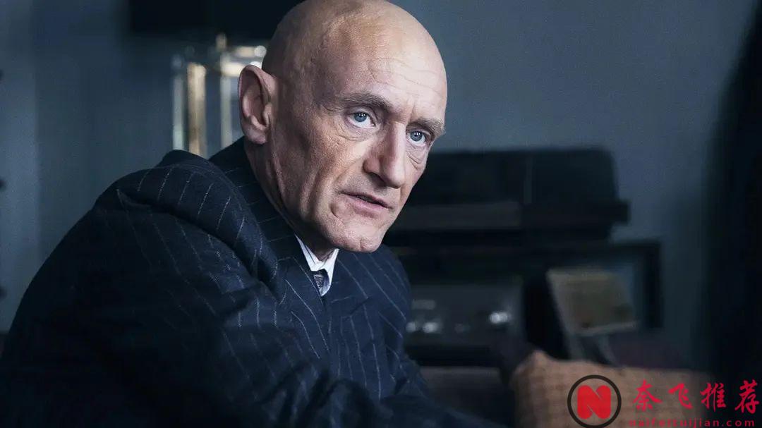 少女與老頭兒的畸形禁忌關係，法國電影《同意》真讓人痛心無比的！