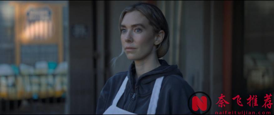 “白寡妇”筹钱之夜，Netflix又炸出一部高能新作《黑夜终至/黑夜总会来》！