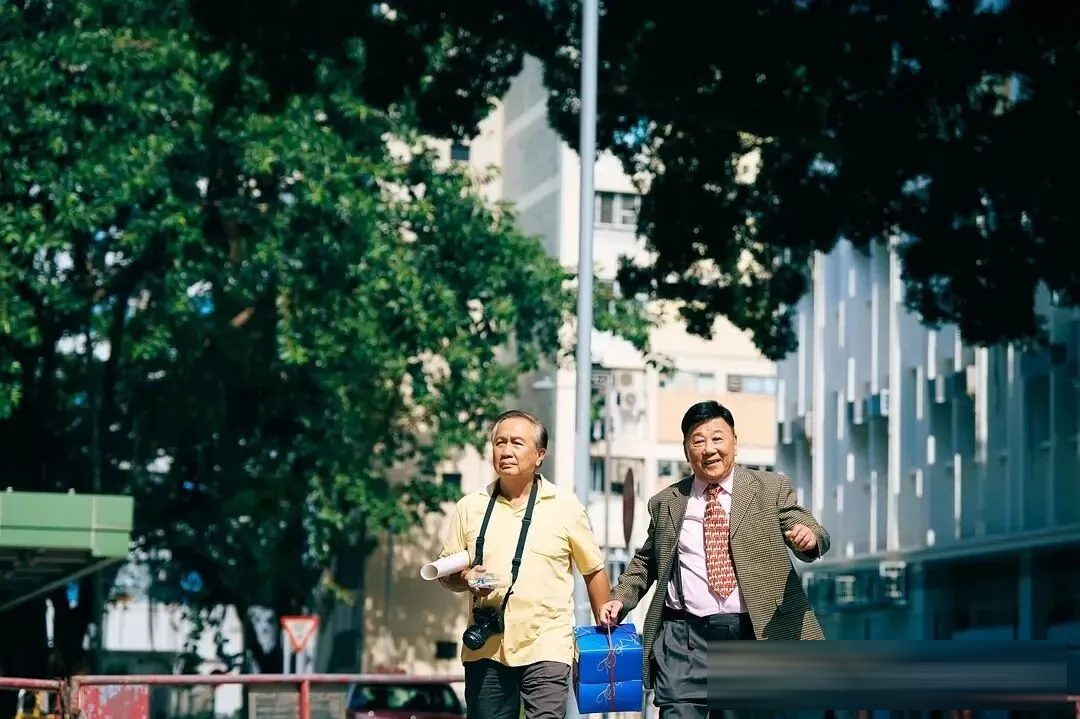 《日落下的彩虹》:十五集、七个单元,ViuTV 把彩虹邨拍成了一句