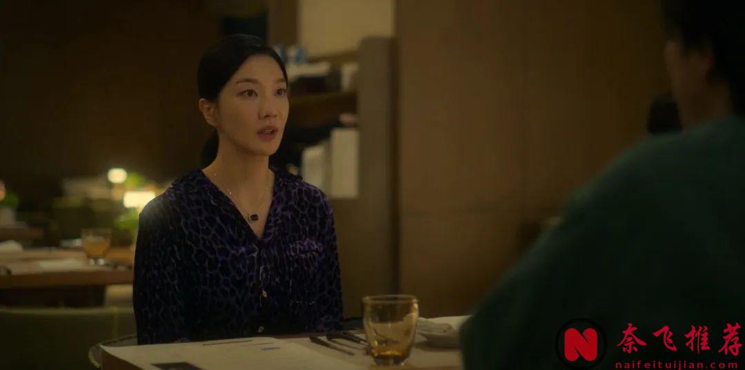 终于播了，一次性放出全集，年底必追Netflix韩剧《一箱情缘/行李箱/旅行箱》来了！