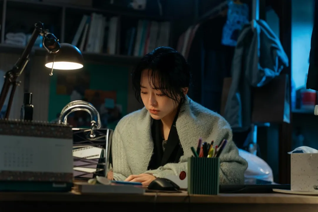 Netflix韩剧《莎拉的真伪人生》:一场恶女骗局里的阶级与欲望