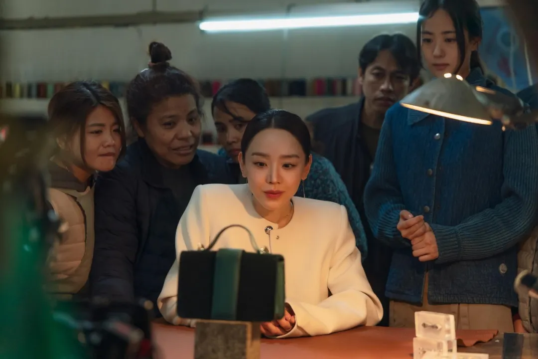 Netflix韩剧《莎拉的真伪人生》:一场恶女骗局里的阶级与欲望