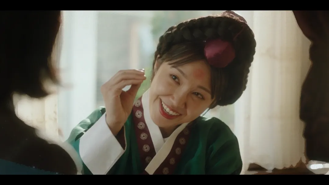 這部最新奇幻韓劇《她的日與夜》無疑是正在經歷人生低谷年輕人的一劑治癒心靈良藥