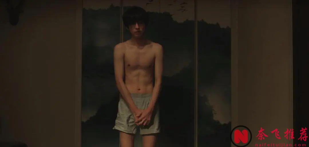 一集拿捏！这部「弱者如何反击」的硬核爽剧《弱美男英雄》，太生猛了！