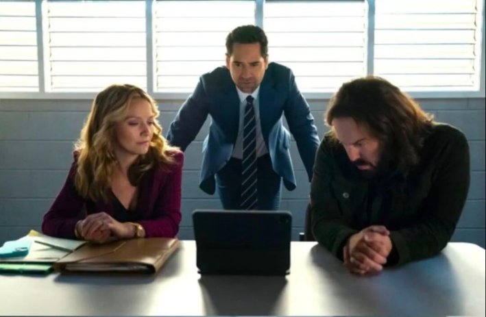 第一集就很刺激，Netflix这部王牌美剧《林肯律师/依法犯法/下流正义》终于回归了