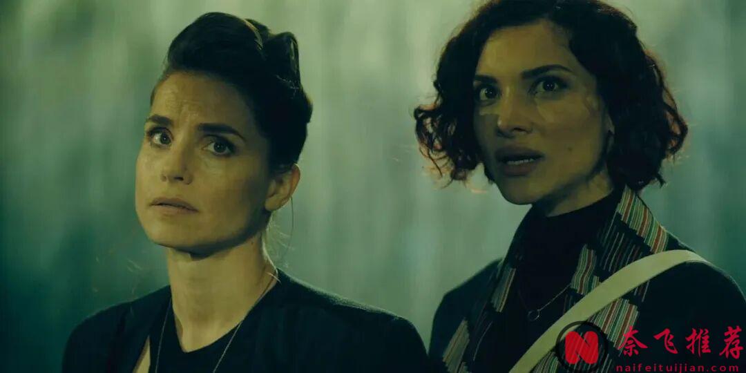 《邊緣世界/末梢/外圍逃殺》：時間是一個莫比烏斯環，腦洞真的大！