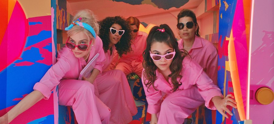 《芭比Barbie》影评｜玛格罗比最美真人芭比娃娃, 天马行空脑洞大开！