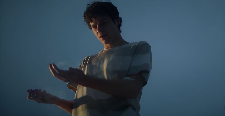 美劇《生人勿進/血色入侵》劇情與心得：馬克能找到治癒女兒的方法嗎?