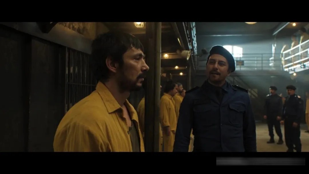 《牢笼鬼魂》(港译《鬼灭监狱》/台译《鬼入狱》):只杀恶人的鬼,把监狱变成审判庭