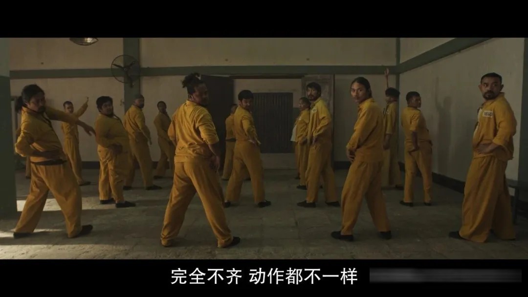 《牢笼鬼魂》(港译《鬼灭监狱》/台译《鬼入狱》):只杀恶人的鬼,把监狱变成审判庭