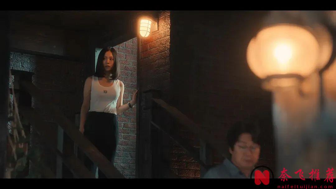 女主的颜值撑起了这部Netflix黑暗心理惊悚剧《无声蛙鸣》！