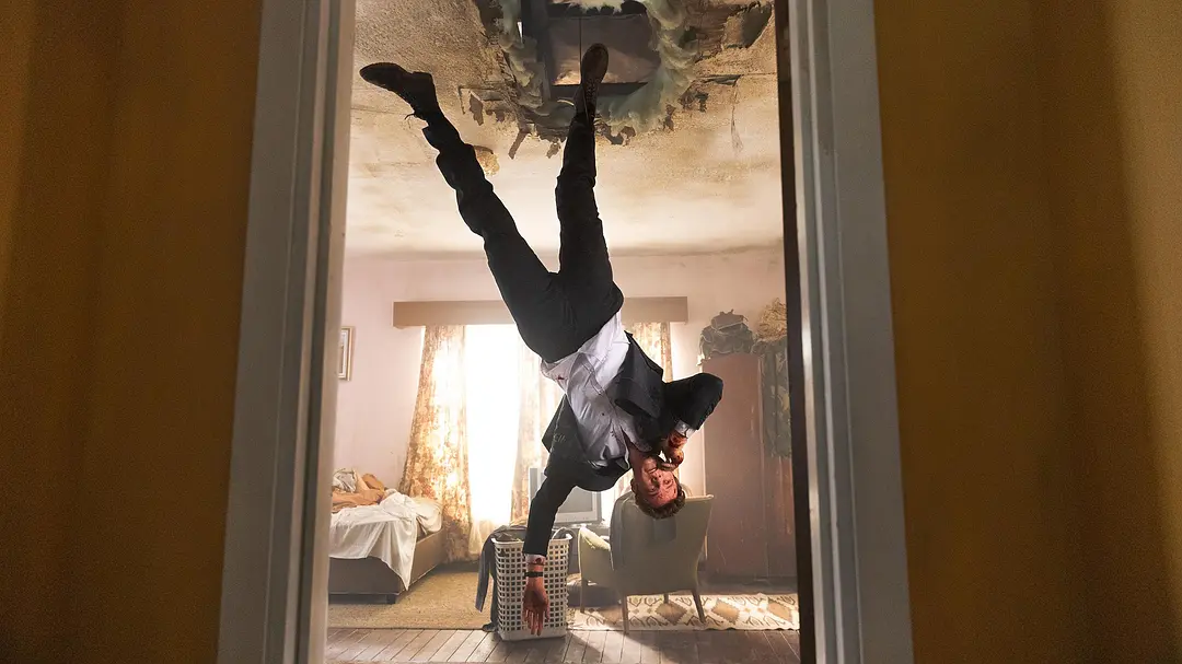 非常生猛的一部動作片《無痛凱恩/無痛先生/無痛俠》，全程高能勁爆