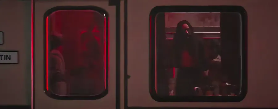 2024最新恐怖片《远征别墅》狂卷1.1亿，被誉为灵异版《釜山行/尸杀列车/尸速列车》