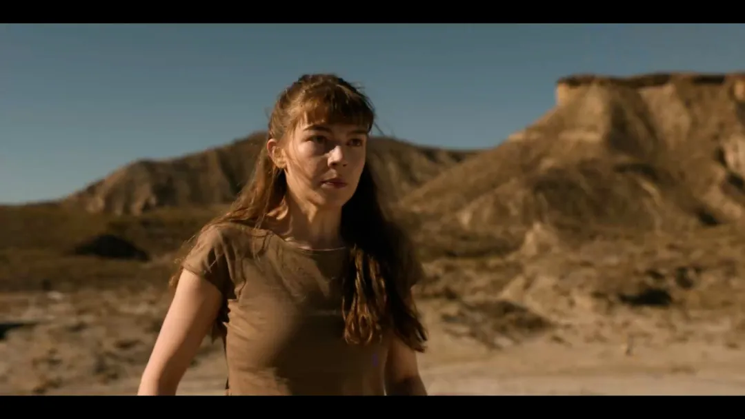 HBO新上限制級題材續作《極地暗殺/極地兇案》第三季，沙漠的秘密基地又開始一輪新的殺戮