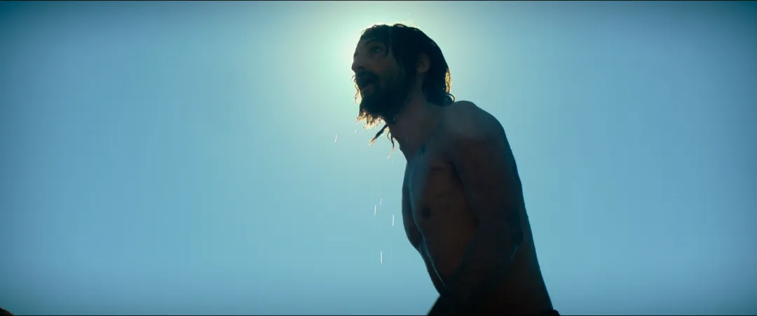 一百年前的復仇與救贖小說《基督山伯爵》搬上熒幕，這歷史劇真不錯！