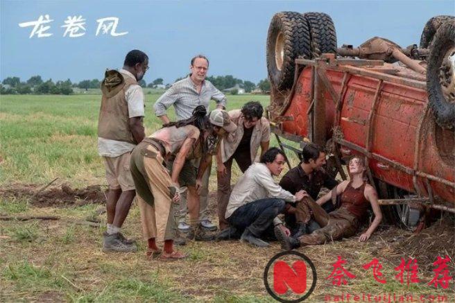 特效逼真、爽到爆炸，好莱坞灾难片《龙卷风/龙卷风暴》又赢了？