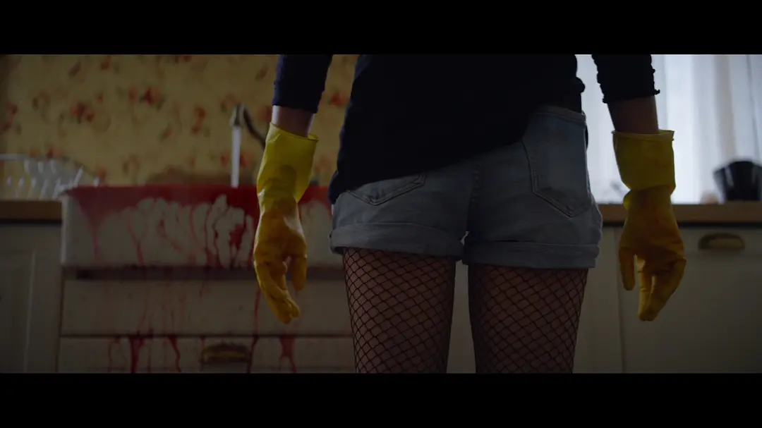 推薦一部B級恐怖片《星之彩/時空之外的顏色/異星之彩/流星溢彩》，令人不適的詭異