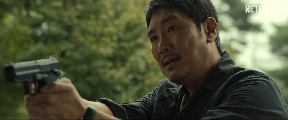 Netflix犯罪动作片《毒战》8看点！韩孝周扮「残忍反派」耍大刀凶狠开打，与赵震雄、车胜元引爆激烈血战
