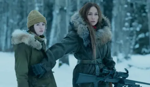 Netflix 复仇爽片《母亲本色/慈母杀心》，千万别惹这个女人