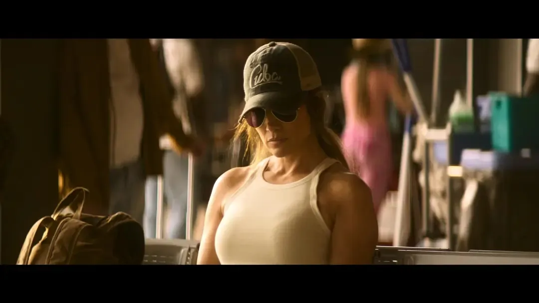 Netflix 复仇爽片《母亲本色/慈母杀心》，千万别惹这个女人