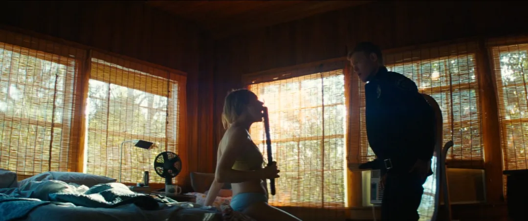 《善良的种类‎》中同一批演员演绎三个故事，荒诞不经的情节引人入胜！