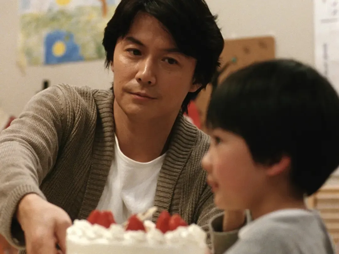 8.7分親情電影《如父如子/調換了我的父親/我的意外爸爸》，男人的成年人禮，這纔是男人應該看的島國電影