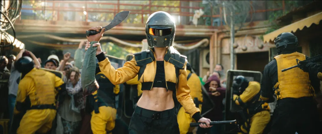 R级血浆爽片《灭世男孩/队冧全世界》！场面内容堪比《疾速追杀/杀神/ 捍卫任务》！