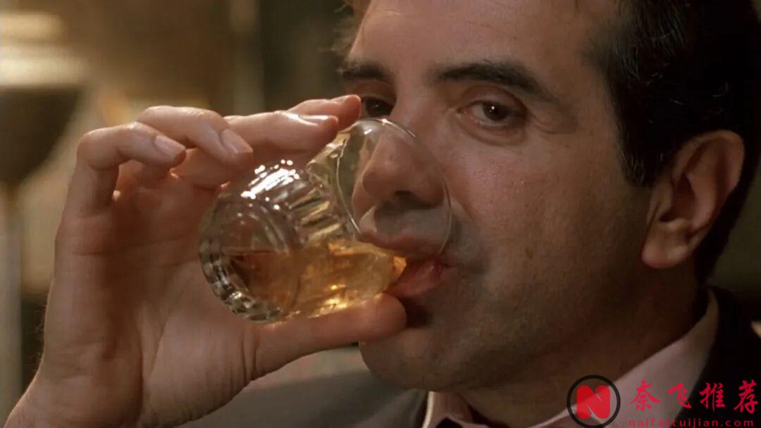 欲望下的诡计，这部电影《孽迷宫/魔鬼双姝》拍得够惊悚，是我的童年阴影