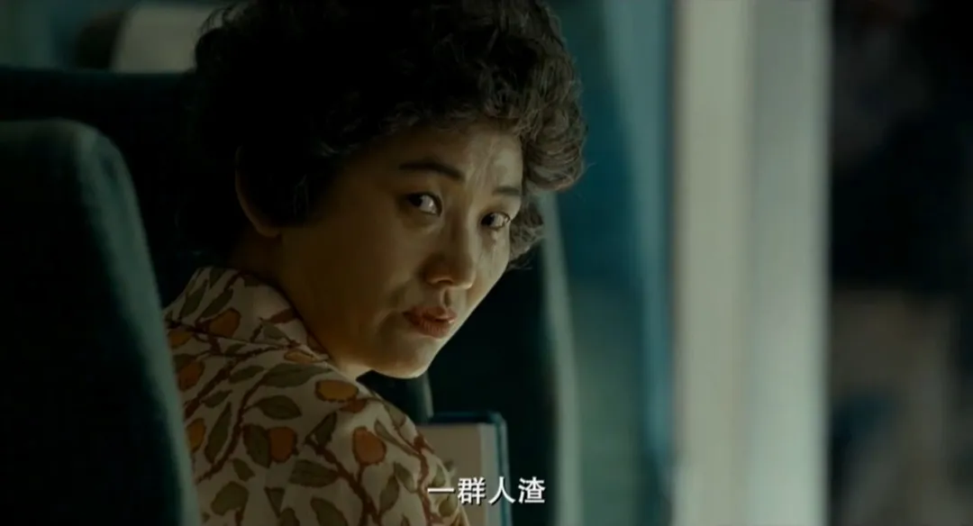 延尚昊丧尸新片《群体》（港译《尸杀禁区》）为何不如《釜山行》