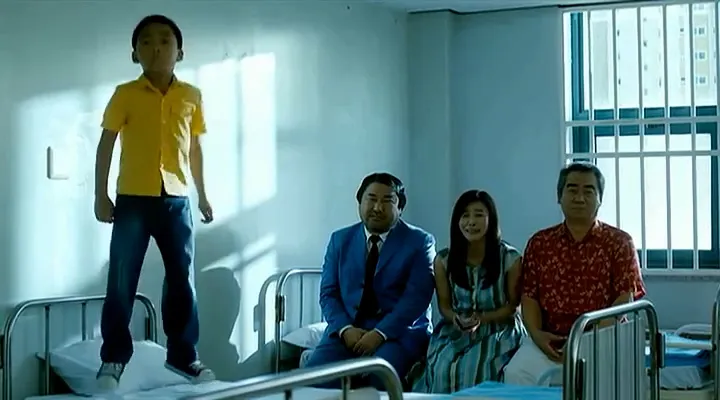 20萬人打出8.6高分，韓國電影神作《開心家族/開心鬼上身/開心遇鬼》，看哭所有人