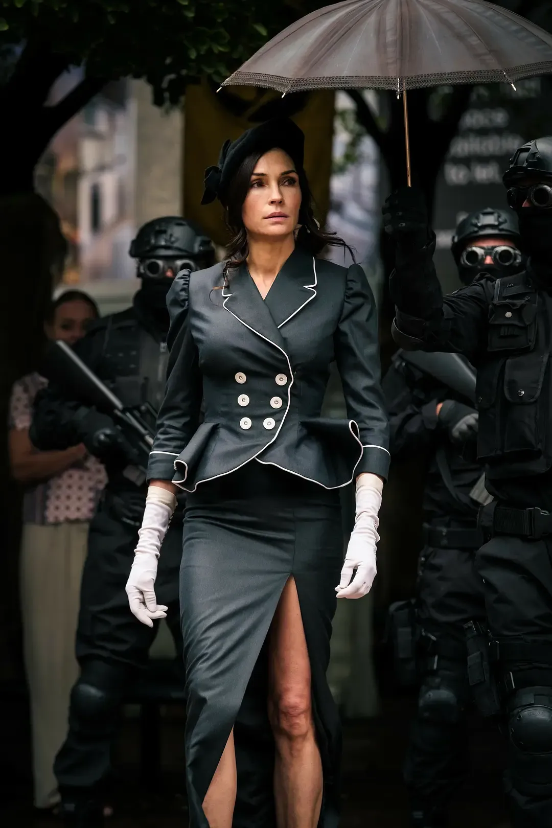 暴力美學紅色滿天飛，又一部限制級硬核爽片《滅世男孩/隊冧全世界》來襲