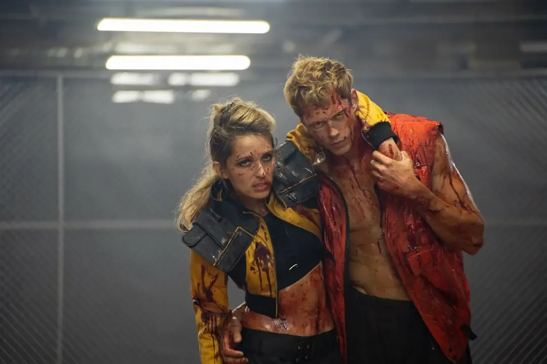 暴力美學紅色滿天飛，又一部限制級硬核爽片《滅世男孩/隊冧全世界》來襲