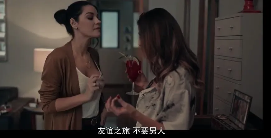 面對八塊腹肌，母女雙雙淪陷，Netflix限制級劇《黑暗的慾望/暗欲/黯欲橫流》真生猛！