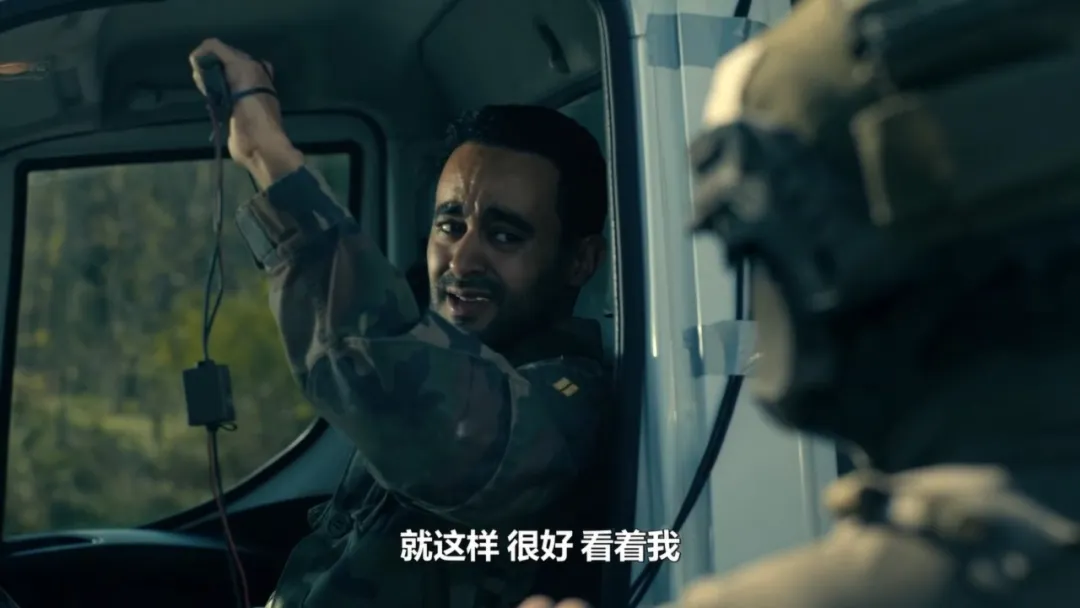 Netflix 反恐爽劇《精英部隊》：法國 GIGN 被自己人當成了獵物