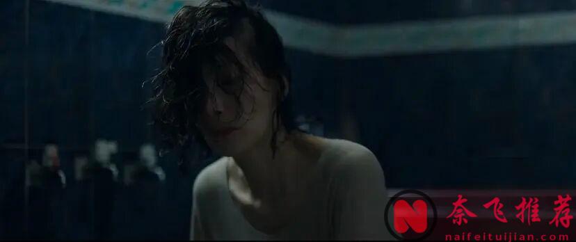 这部《塑料大棚/隐匿的真相》电影，比恐怖片更让人窒息！