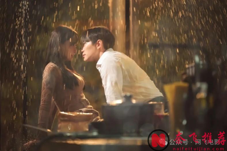 Netflix 也有甜甜的恋爱，网飞爱情片推荐，女粉福利非大尺度