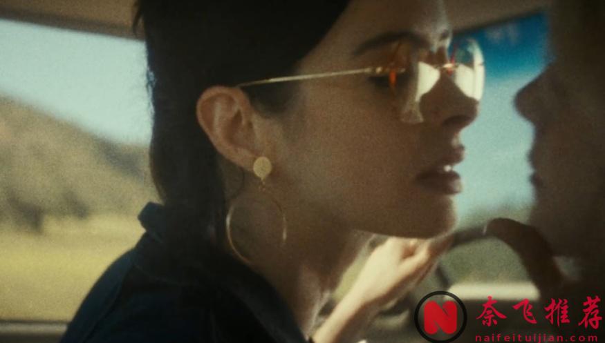 舔屏預警！這瘋批雙女主真夠勁兒！美國最新毛線動作片《冷血狐狸》一定要看！